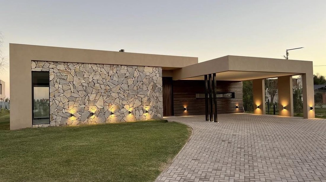 House in Funes, Santa Fe Province, Argentina 1 - 18580420