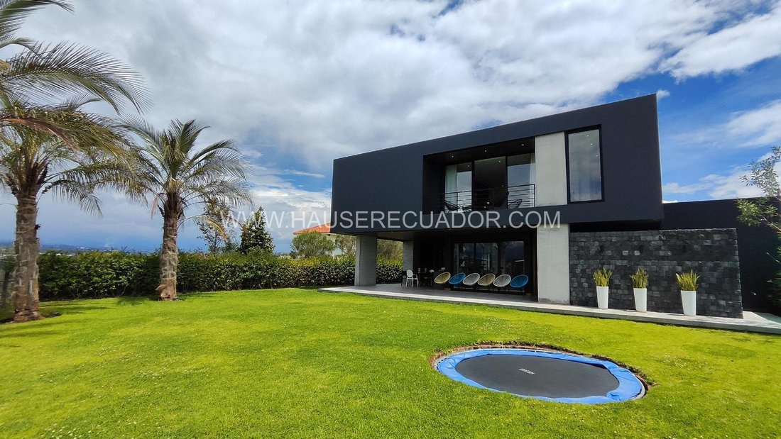 House in Quito, Pichincha, Ecuador 5 - 18582389