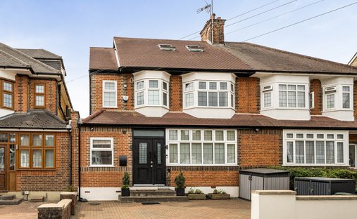 House in Barnet, England 1