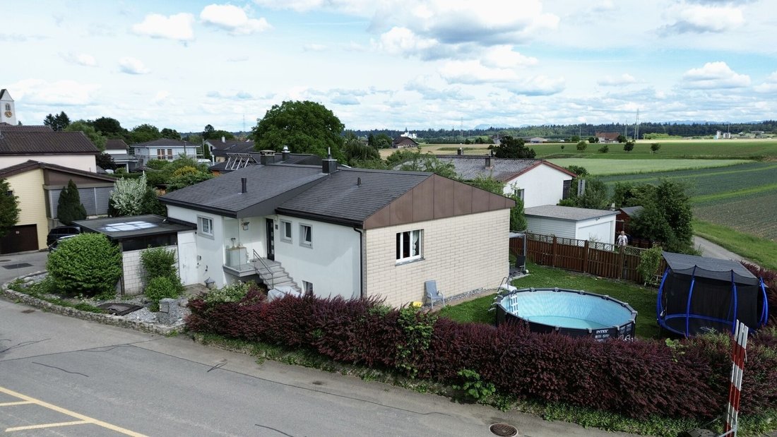 House in Niederbipp, Canton of Bern, Switzerland 1 - 18581136