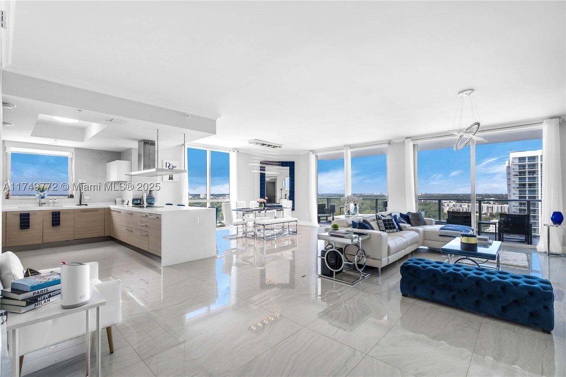 Condo in North Miami Beach, Florida, United States 2 - 16635902