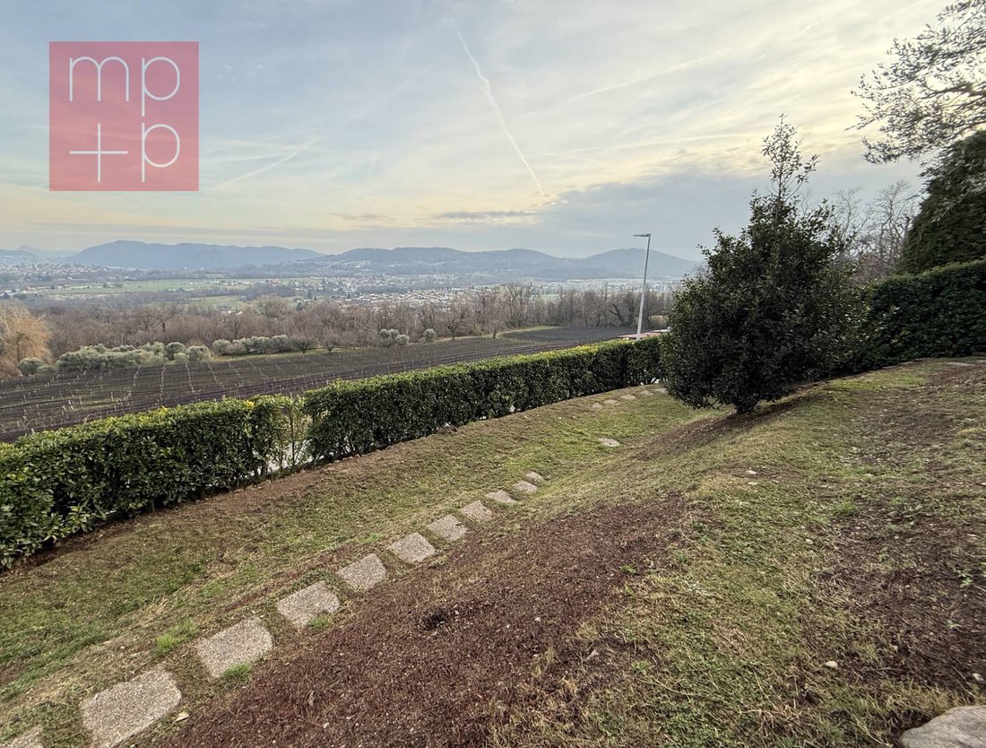 Villa in Mendrisio, Ticino, Switzerland 5 - 18580868