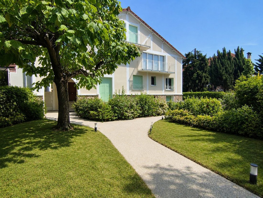 Apartment in Charentonneau, Maisons-Alfort, France 1 - 18586131