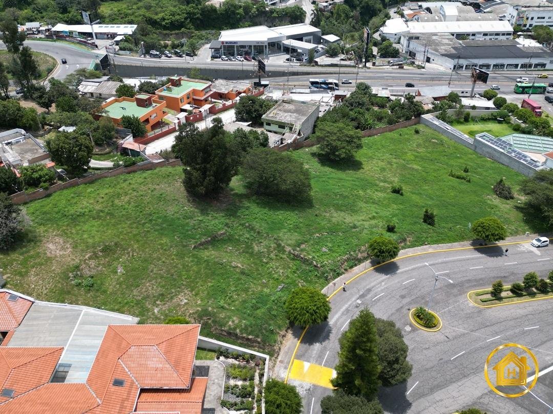 Land in Quito, Pichincha, Ecuador 5 - 18582381