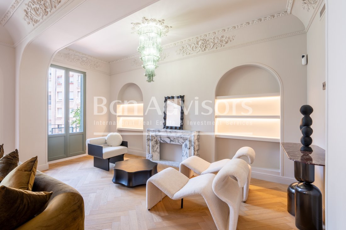 Apartment in Eixample, Barcelona, Spain 3 - 18585342