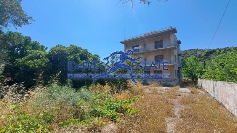 Rafina, Attica, Greece 1 - 18581872