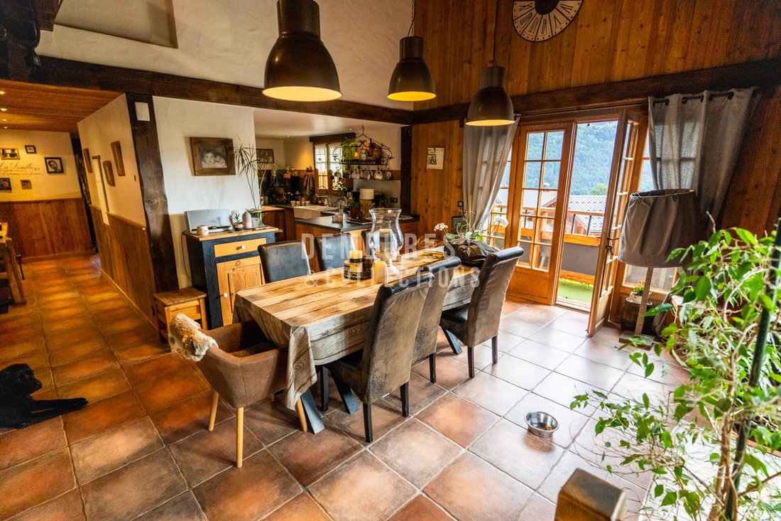 Chalet in Bozel, Auvergne-Rhône-Alpes, France 2 - 18584141