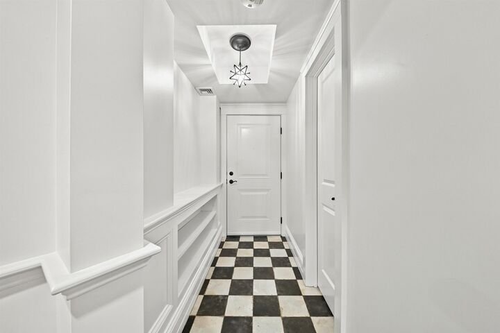 Condo in Portsmouth, New Hampshire, United States 3 - 18586037