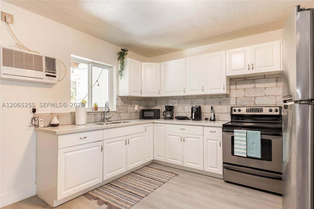 Apartment in Dania Beach, Florida, United States 3 - 18584415