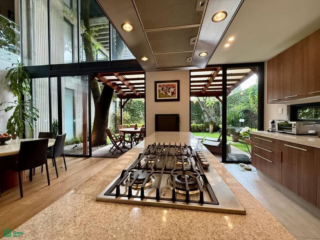 Condo in Mexico City, Mexico 2 - 18584228