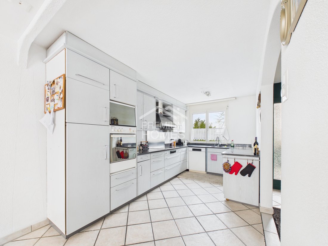 Townhouse in Gisikon, Lucerne, Switzerland 4 - 18583249