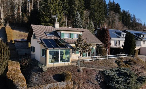 Villa a Ursy, Friburgo, Svizzera 1