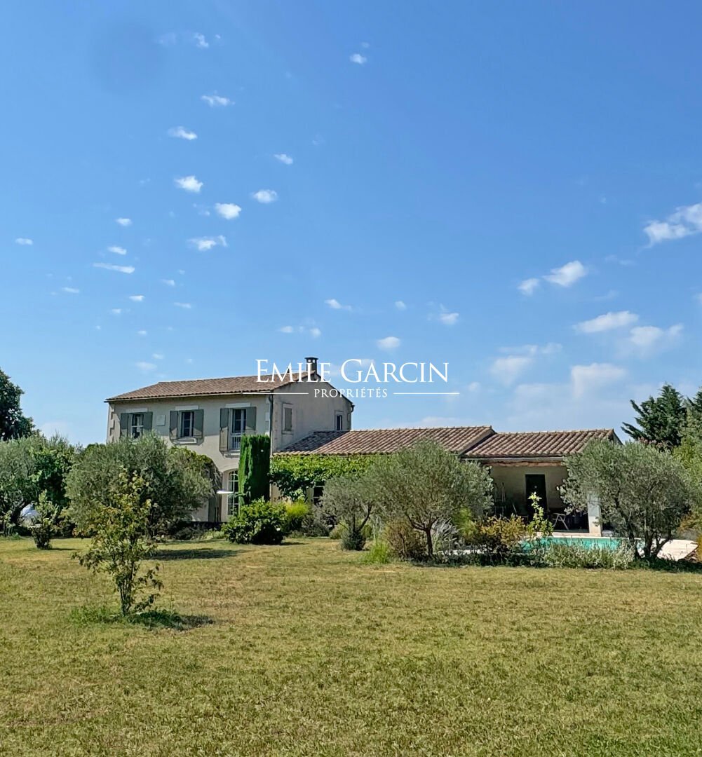 Villa in Saint-Rémy-de-Provence, Provence-Alpes-Côte d'Azur, France 1 - 18482357