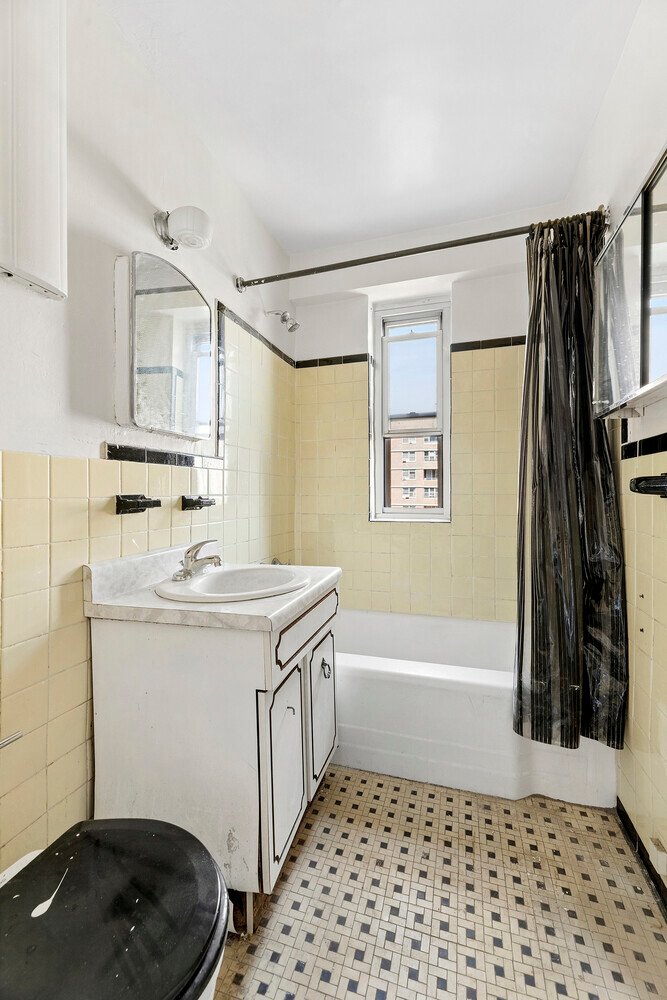 Co Op in New York, New York, United States 4 - 18585299