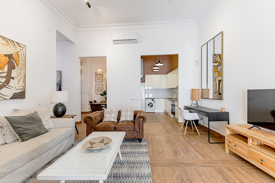 Apartment in Ciutat Vella, Barcelona, Spain 5 - 18585272