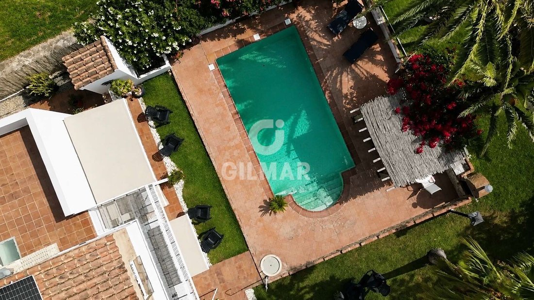 Villa in Chiclana de la Frontera, Andalusia, Spain 5 - 18581177