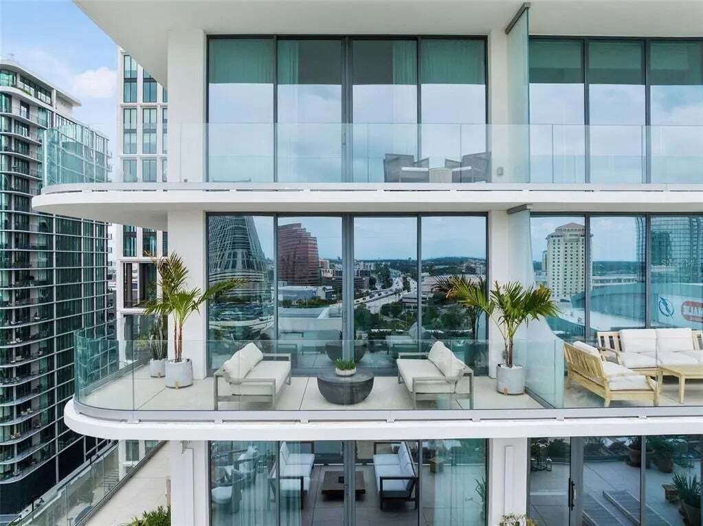 House in Tampa, Florida, United States 4 - 18586047