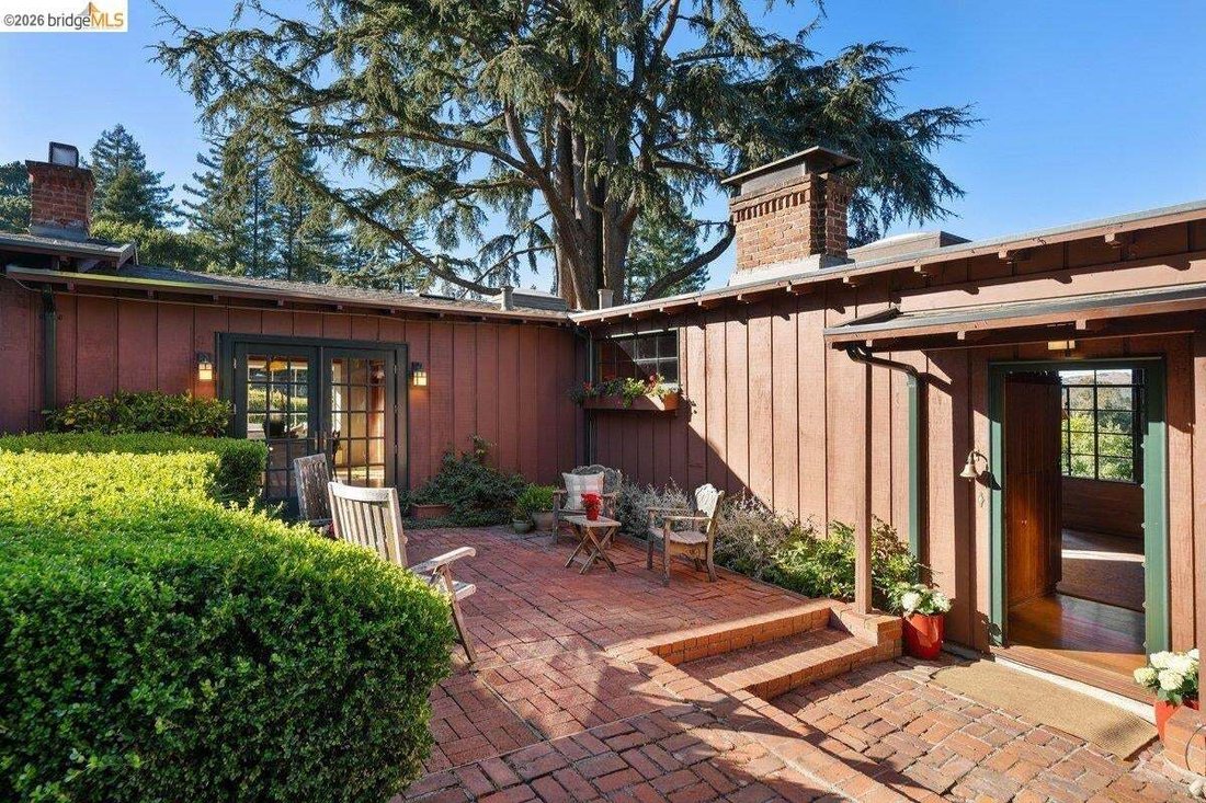 House in Berkeley, California, United States 4 - 18584346