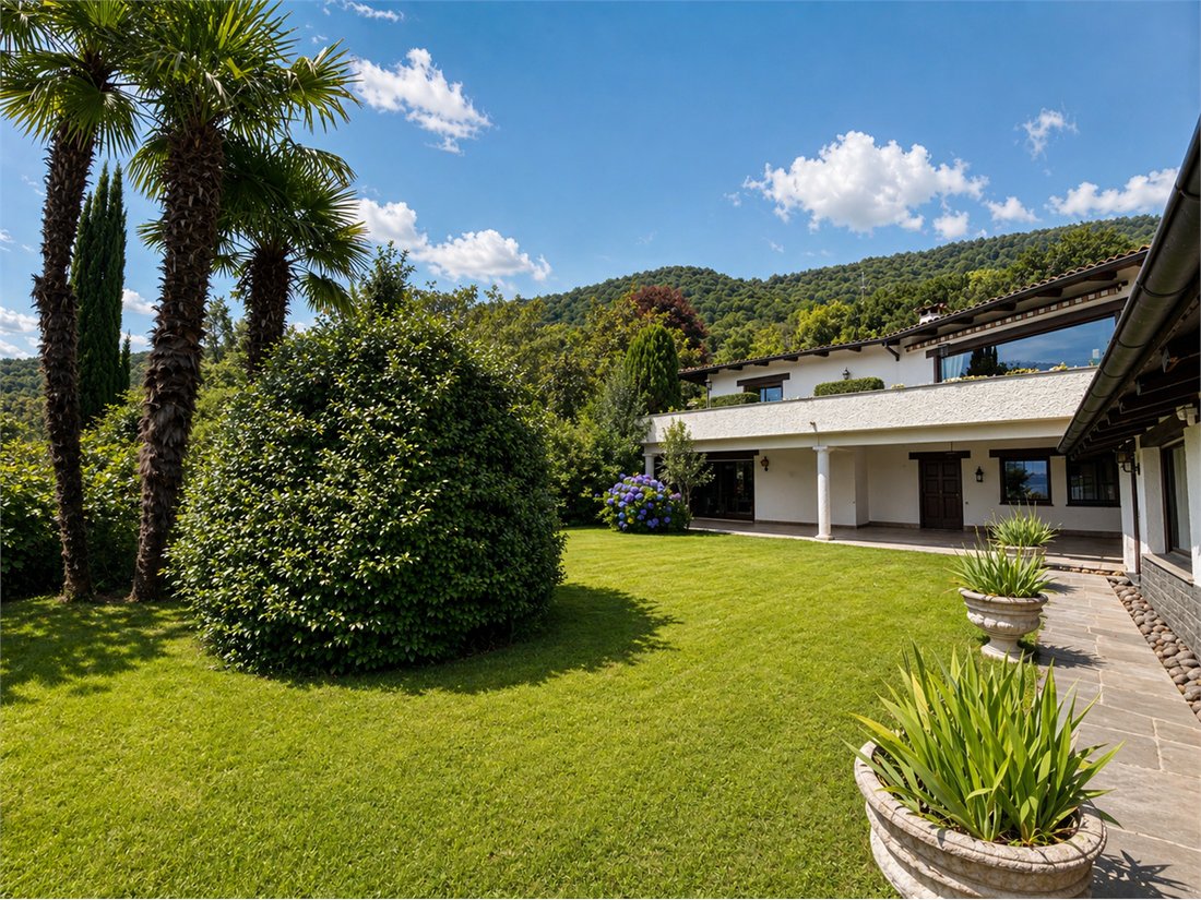 Villa in Pura, Ticino, Switzerland 1 - 18581290