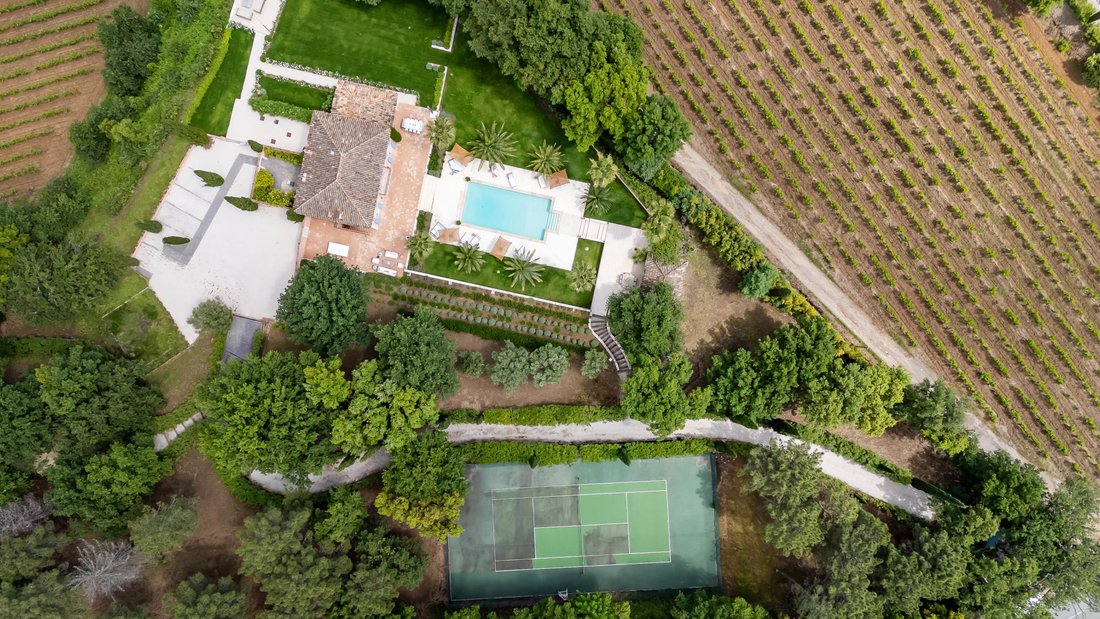 Villa in Grimaud, Provence-Alpes-Côte d'Azur, France 3 - 18585358