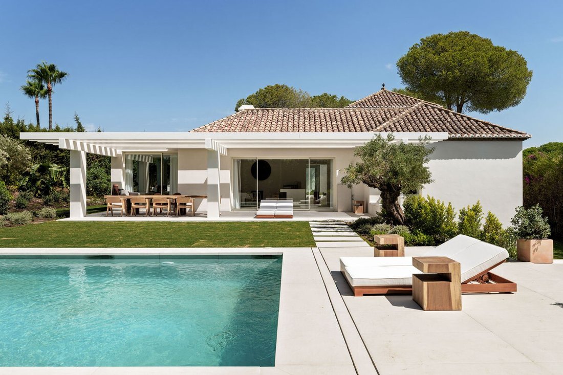 Villa in Estepona, Andalusia, Spain 2 - 18582248