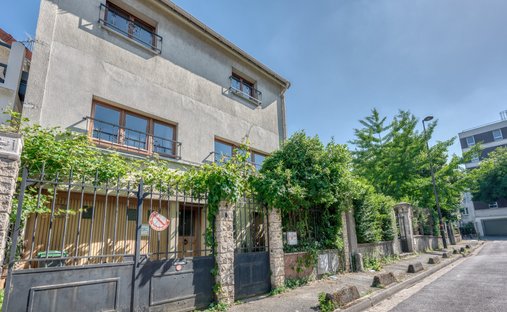 House in Centre Ville Est, Ivry-sur-Seine, France 1