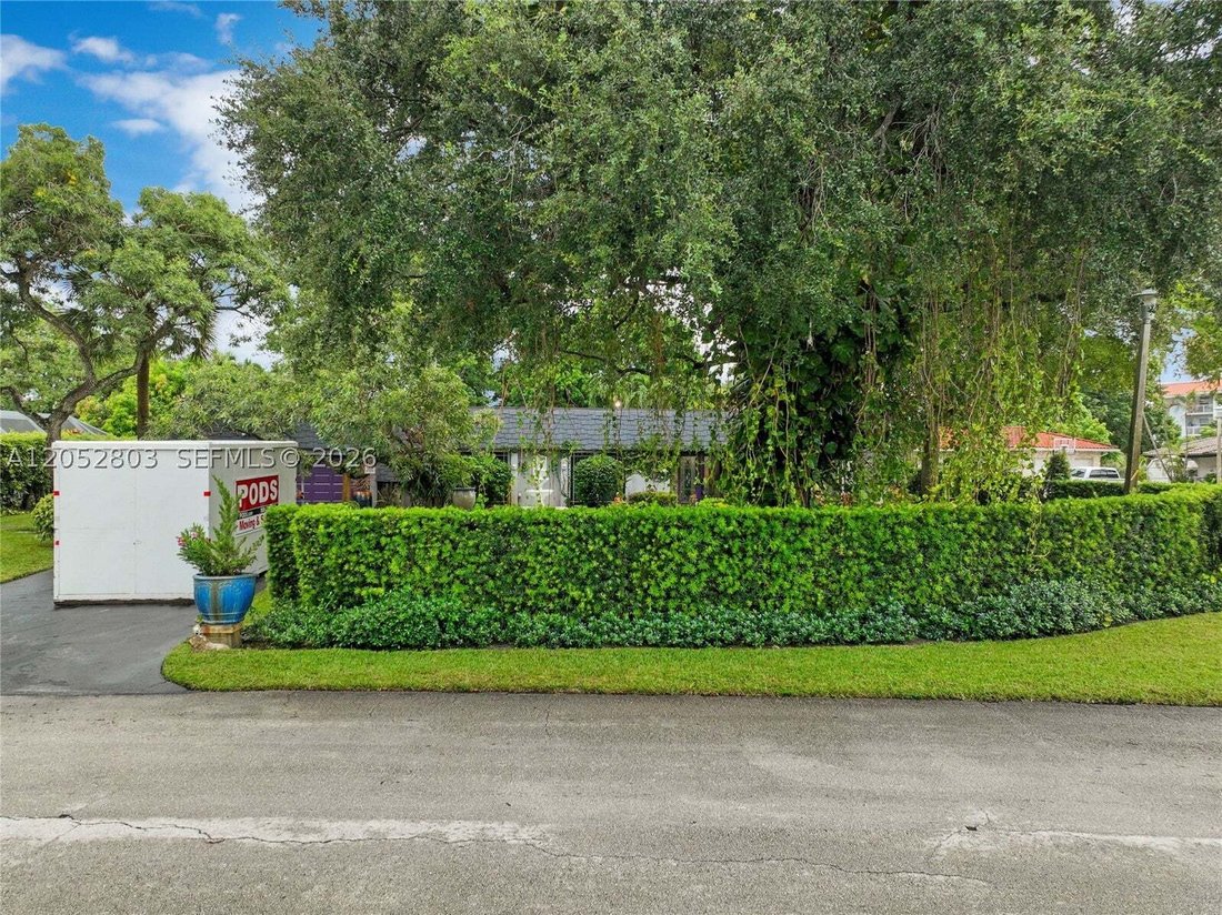 House in Davie, Florida, United States 3 - 18570749