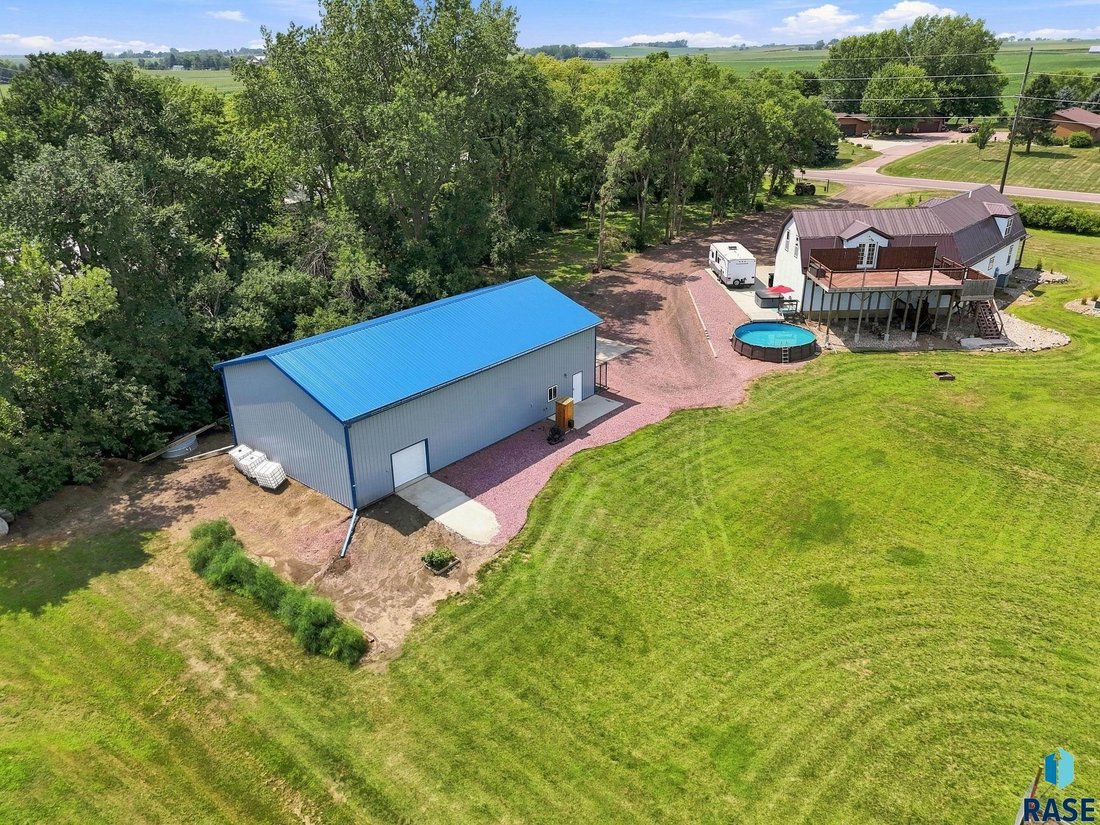 House in Hartford, South Dakota, United States 5 - 18581564