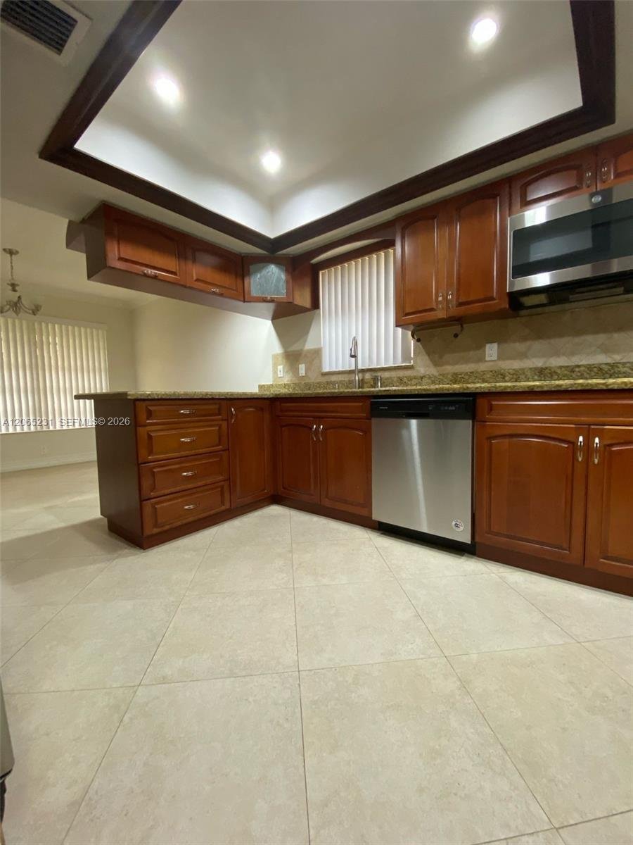 House in West Miami, Florida, United States 5 - 18585185