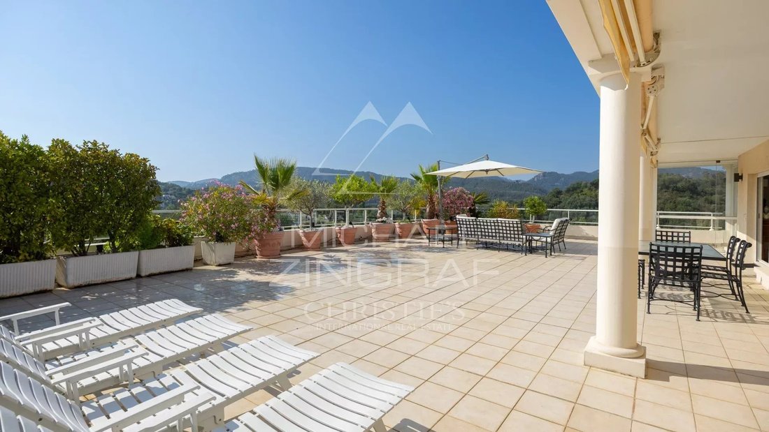 Apartment in Mandelieu-la-Napoule, Provence-Alpes-Côte d'Azur, France 4 - 18582298