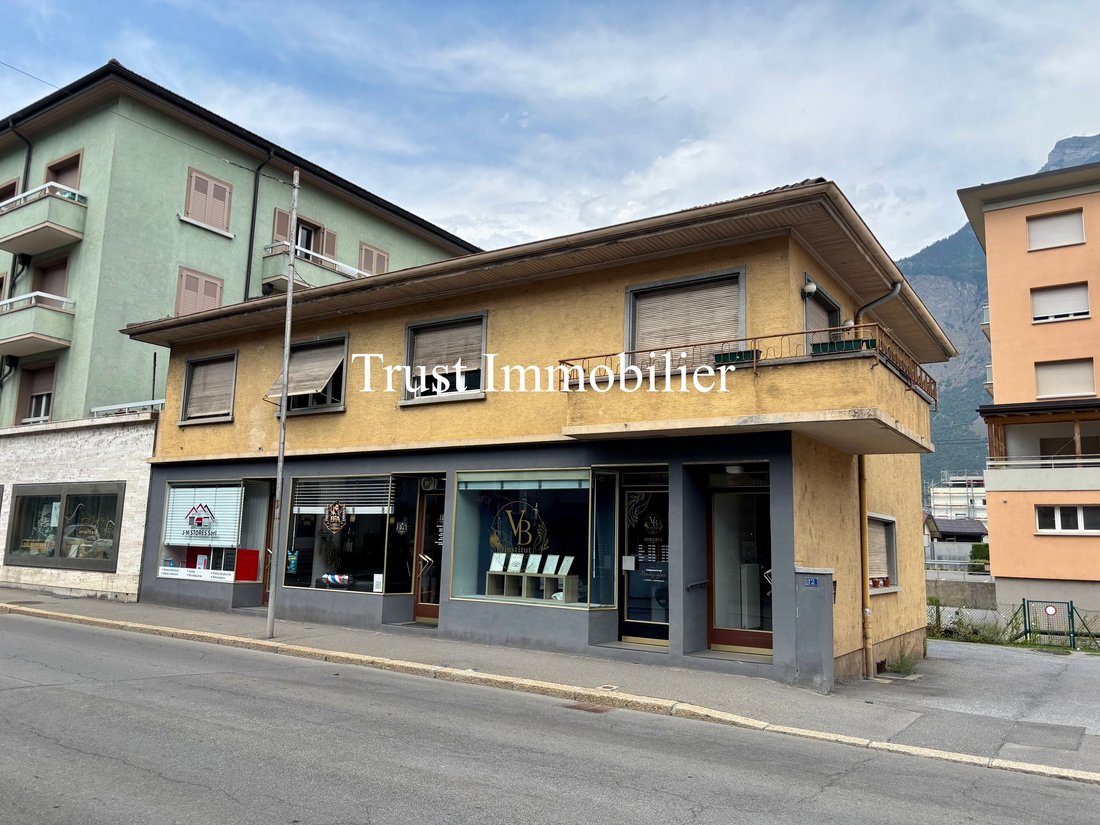 House in Saxon, Valais, Switzerland 4 - 18580828