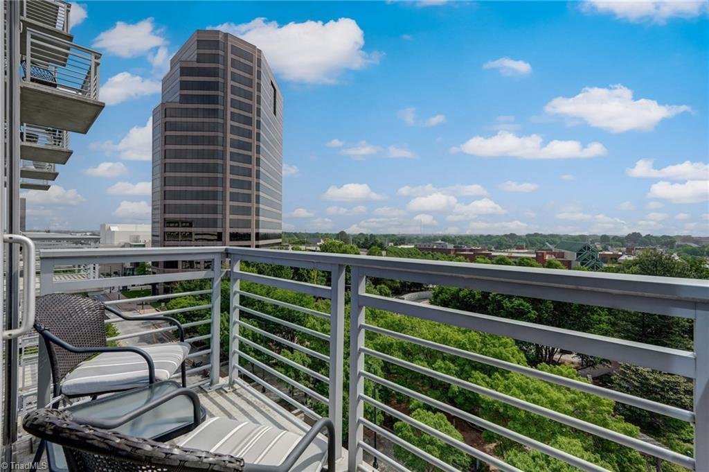 Condo in Greensboro, North Carolina, United States 4 - 18511215