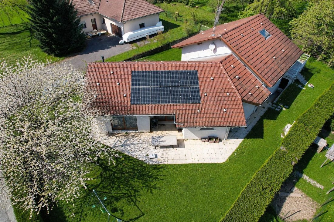 House in Ouest, Saint-Genis-Pouilly, France 1 - 18586173