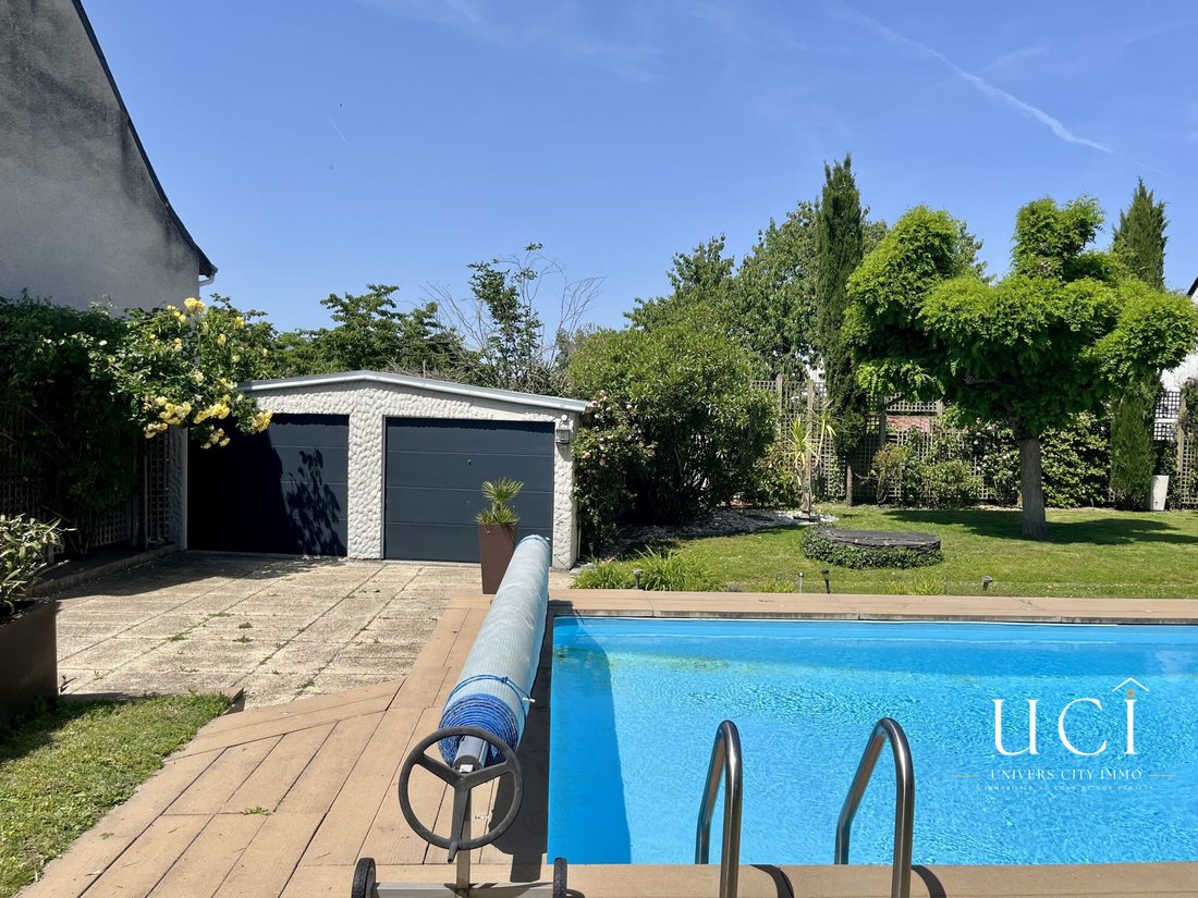 House in La Chesnaie, Les Ponts-de-Ce, France 4 - 18032667