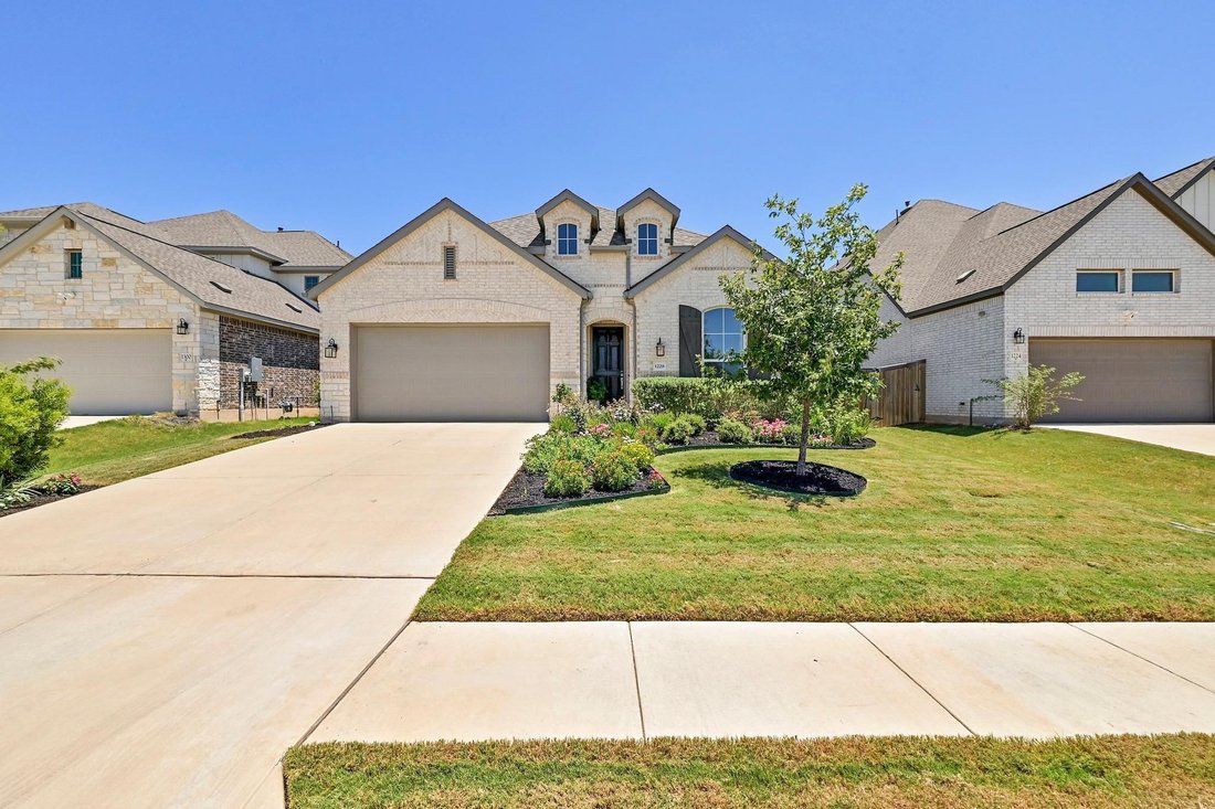 House in Leander, Texas, United States 2 - 18581335
