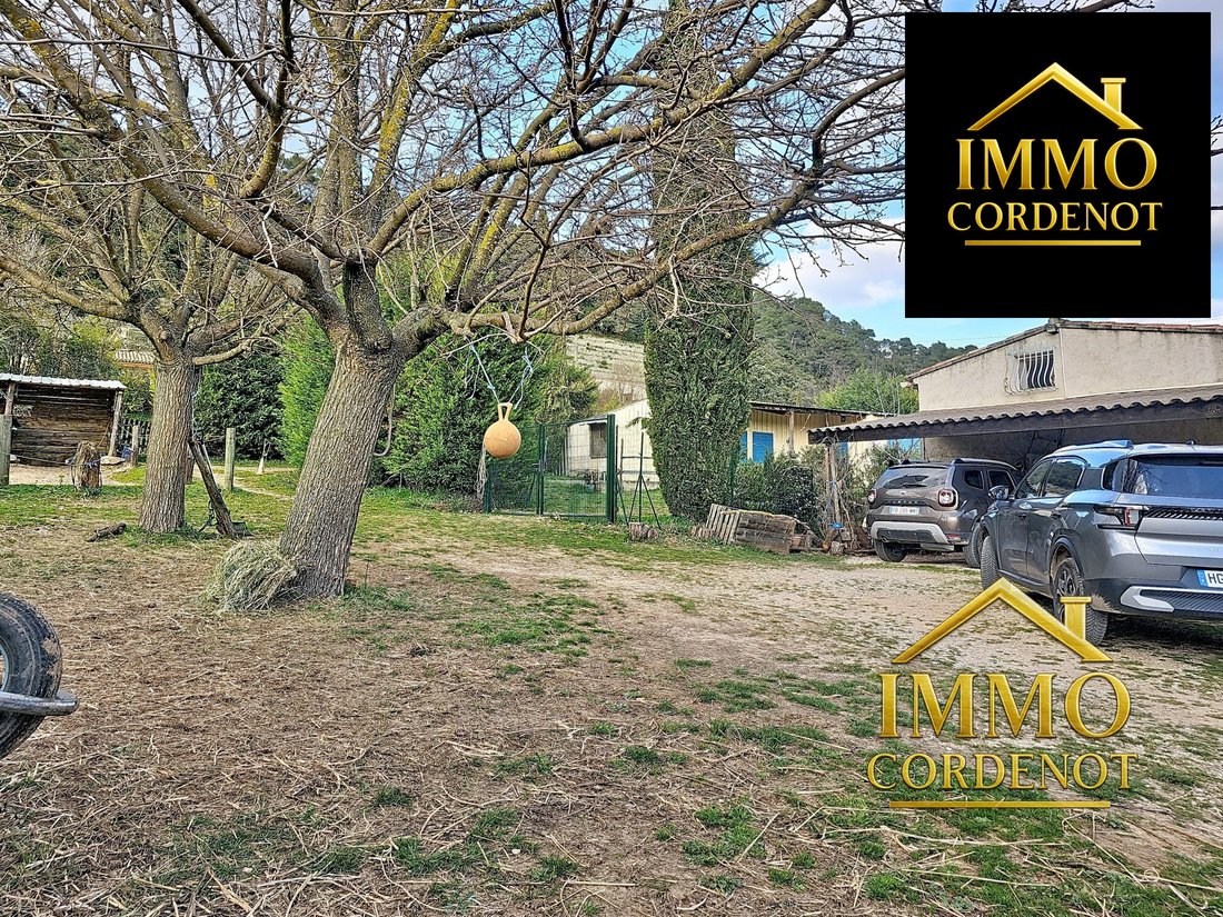 House in Signes, Provence-Alpes-Côte d'Azur, France 2 - 17412901