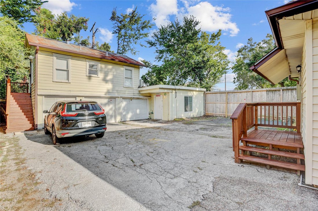 House in Houston, Texas, United States 5 - 18581978