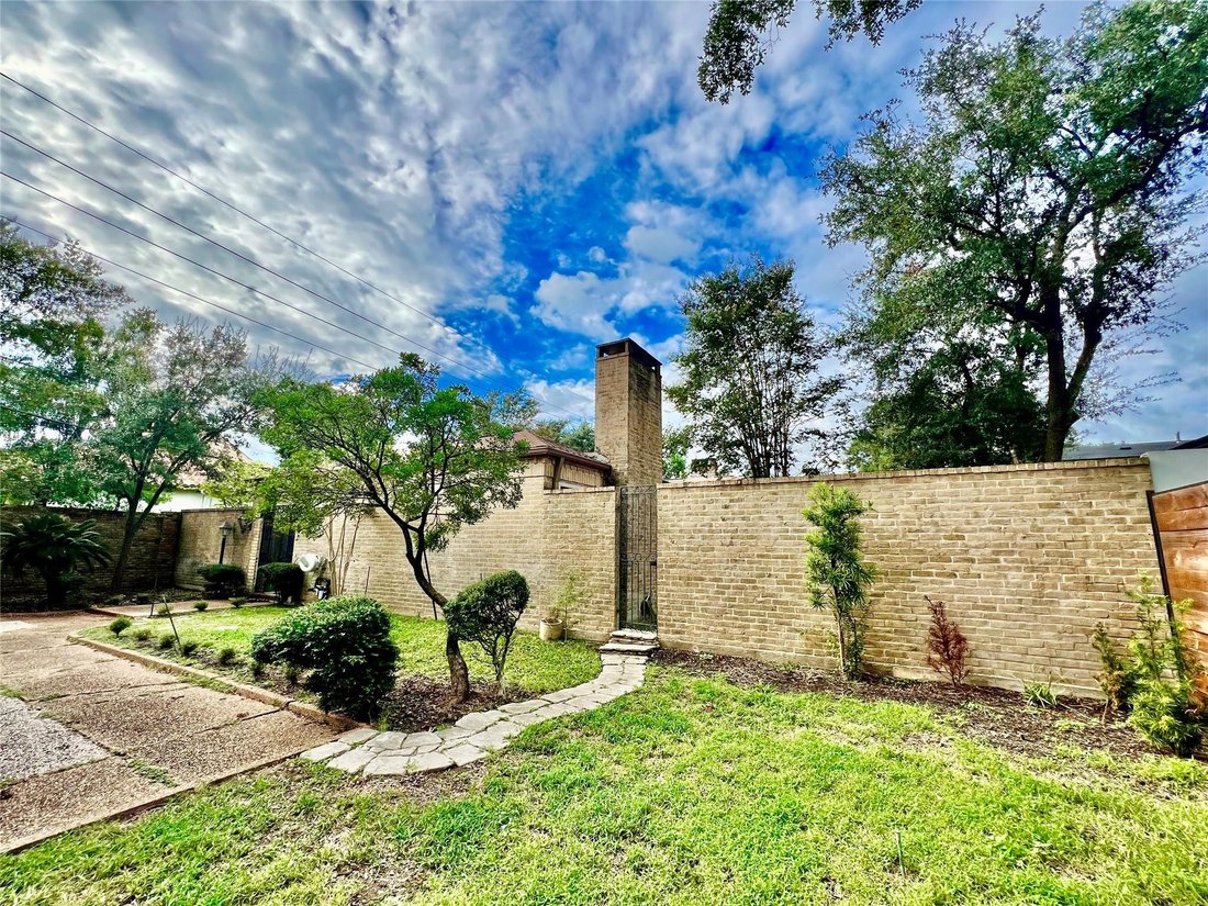 House in Houston, Texas, United States 2 - 18585077