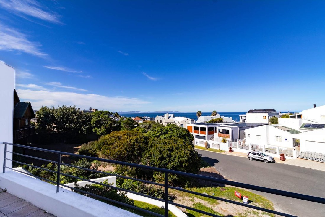 House in Vermont, Western Cape, South Africa 3 - 18581446