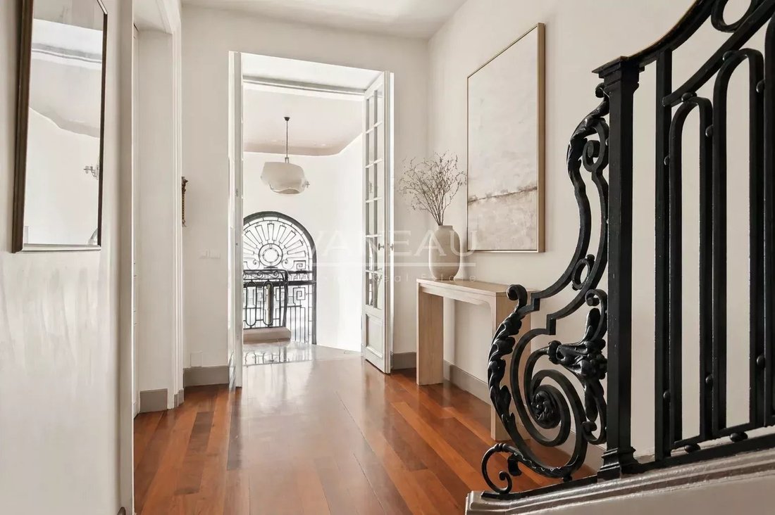 Estate in Porte Dauphine, Paris 16e Arrondissement, Paris 3 - 17745284