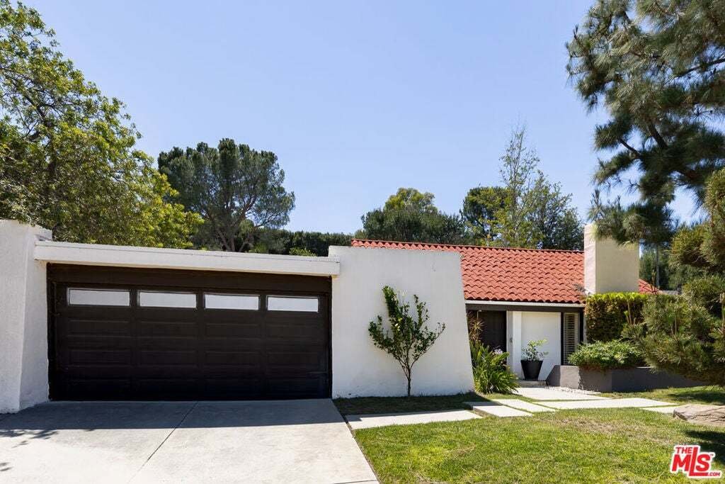 House in Los Angeles, California, United States 1 - 18584026