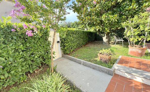 Casa a Centro, Quarrata, Toscana 1