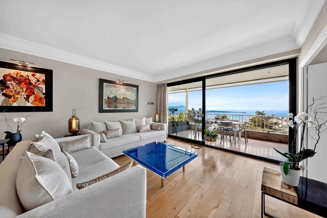 Apartment in La Californie, Cannes, France 1 - 18582262