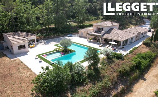 Villa a Besse-sur-Issole, Provenza-Alpi-Costa Azzurra, Francia 1