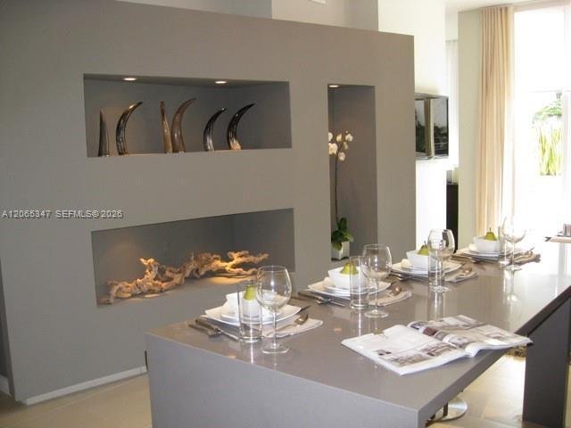 Condo in Miami Beach, Florida, United States 1 - 18585255