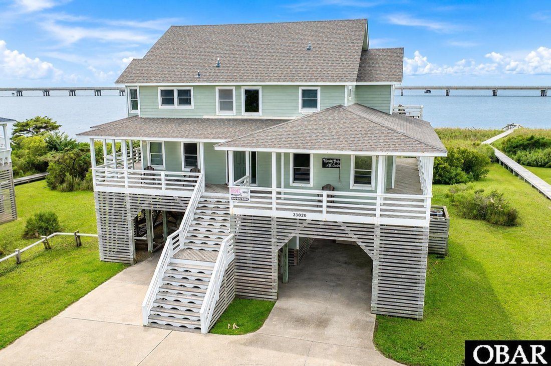 House in Waves, North Carolina, United States 1 - 18581395