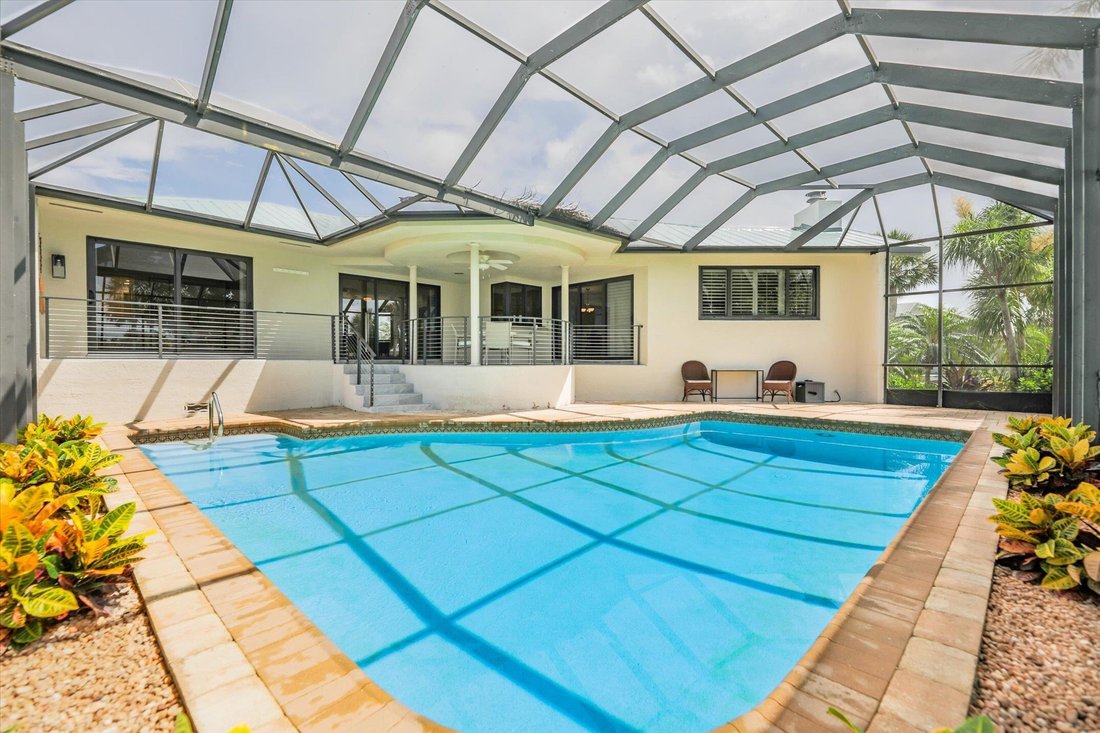 House in Sanibel, Florida, United States 5 - 18586036