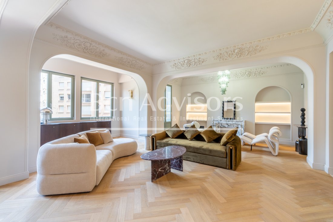 Apartment in Eixample, Barcelona, Spain 5 - 18585342
