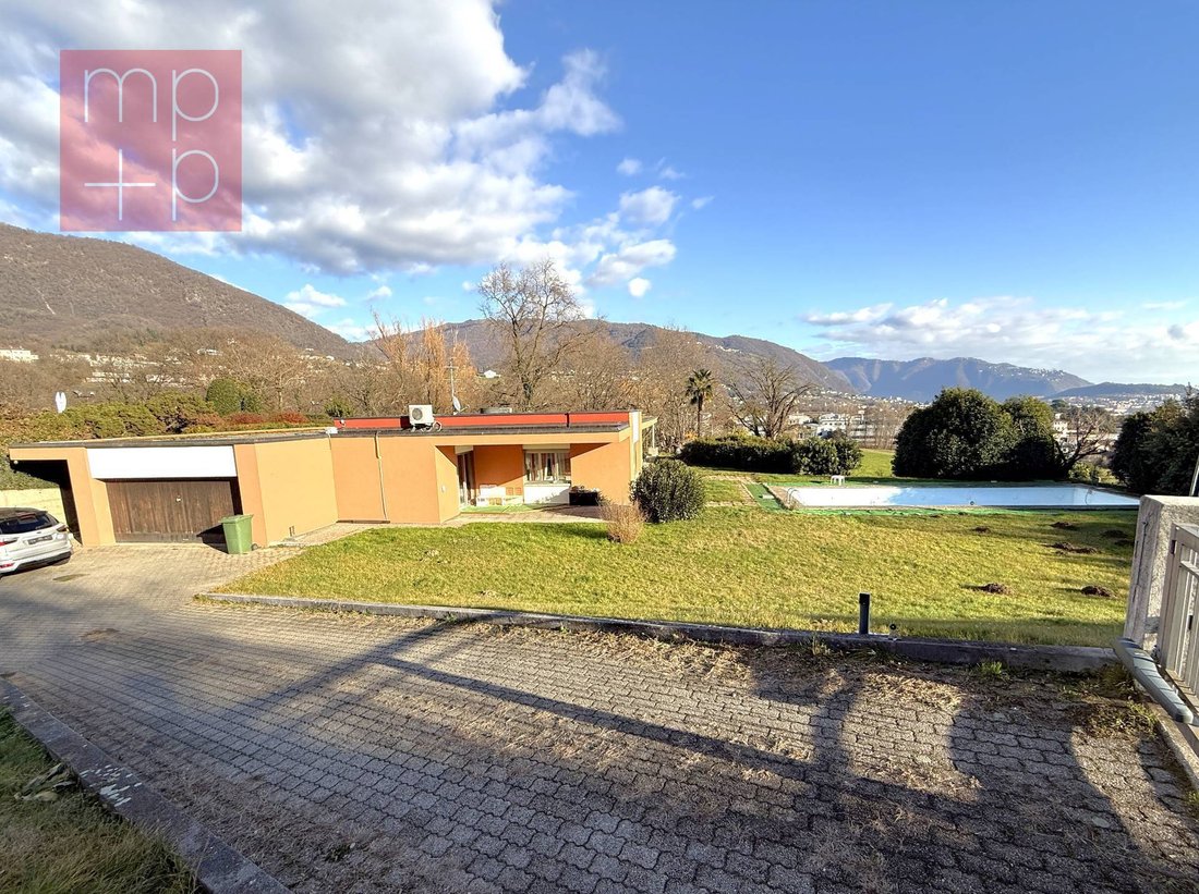 Villa in Coldrerio, Ticino, Switzerland 2 - 18580879