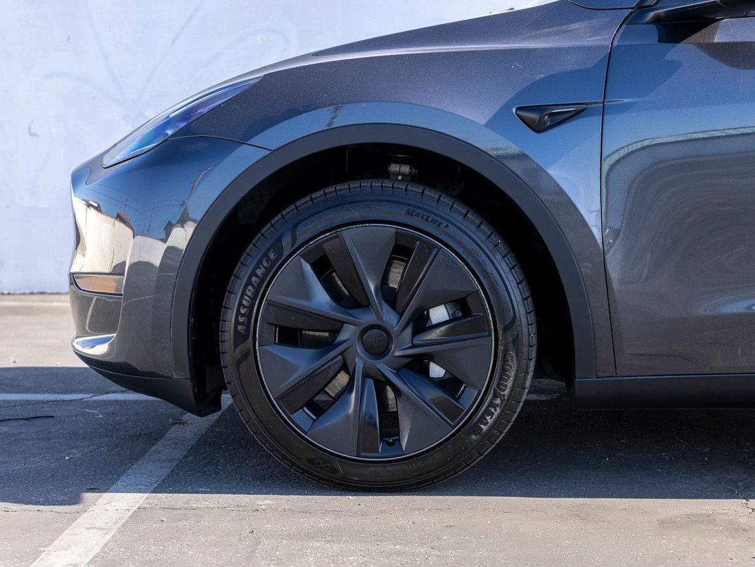 Suv in Azusa, CA, United States 4 - 18531438